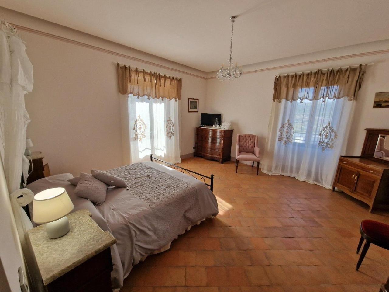 Palazzo Palitti Bed and Breakfast Roio Eksteriør billede